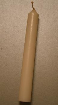 Durchgefärbte Stabkerzen weiß